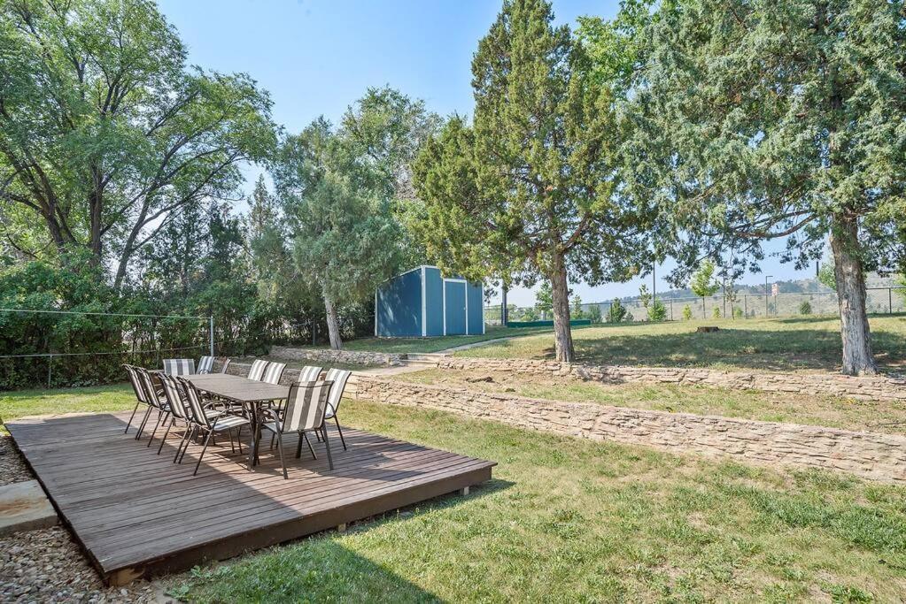 Roomy 5 Bed 3 Bath Fire Place Large Outdoor Space Rapid City Zewnętrze zdjęcie